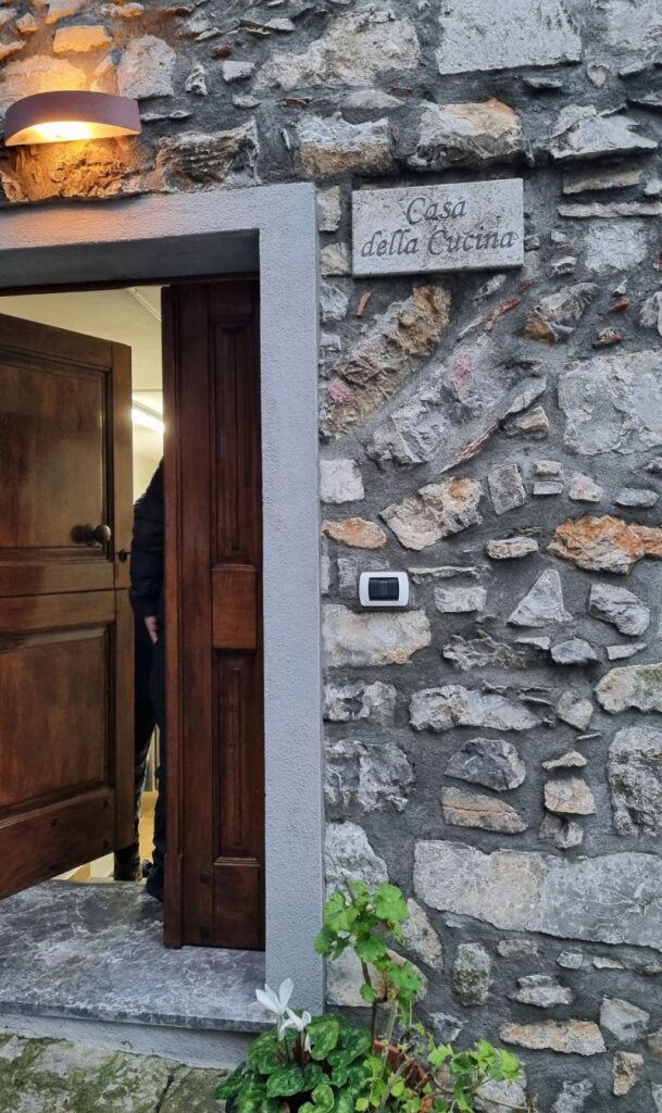 Entrada a Casa della Cucina en Rotonda donde realizamos el taller de pasta en Basilicata