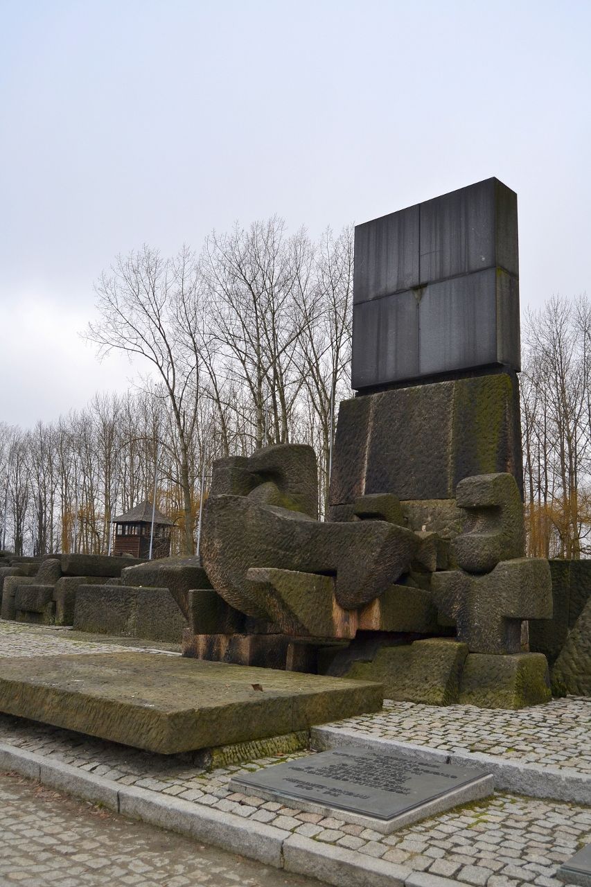 Auschwitz: Nunca más