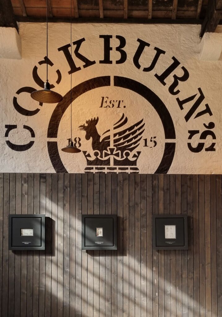 Logo de las Bodegas Cockburn's con el año de fundación 1815 en Vila Nova de Gaia, Oporto